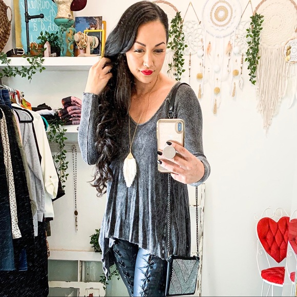 The House Of Gentry Tops - 🚨1 Small left! Grey Mineral Wash Thermal